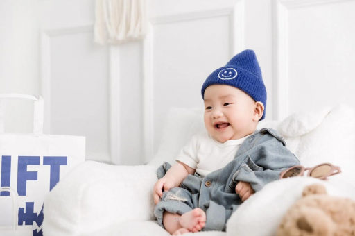 珠海宝宝吃啥吐啥怎么回事